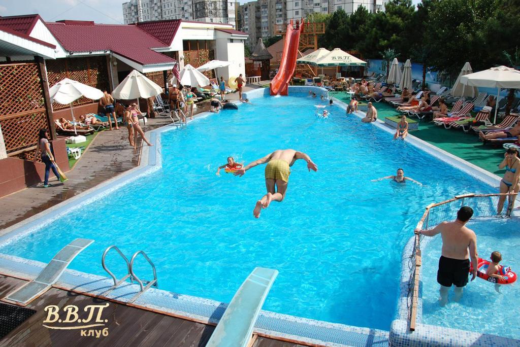VVP Club Hotel Tiraspol Buitenkant foto
